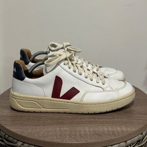 Veja V12 Bastille Sneakers